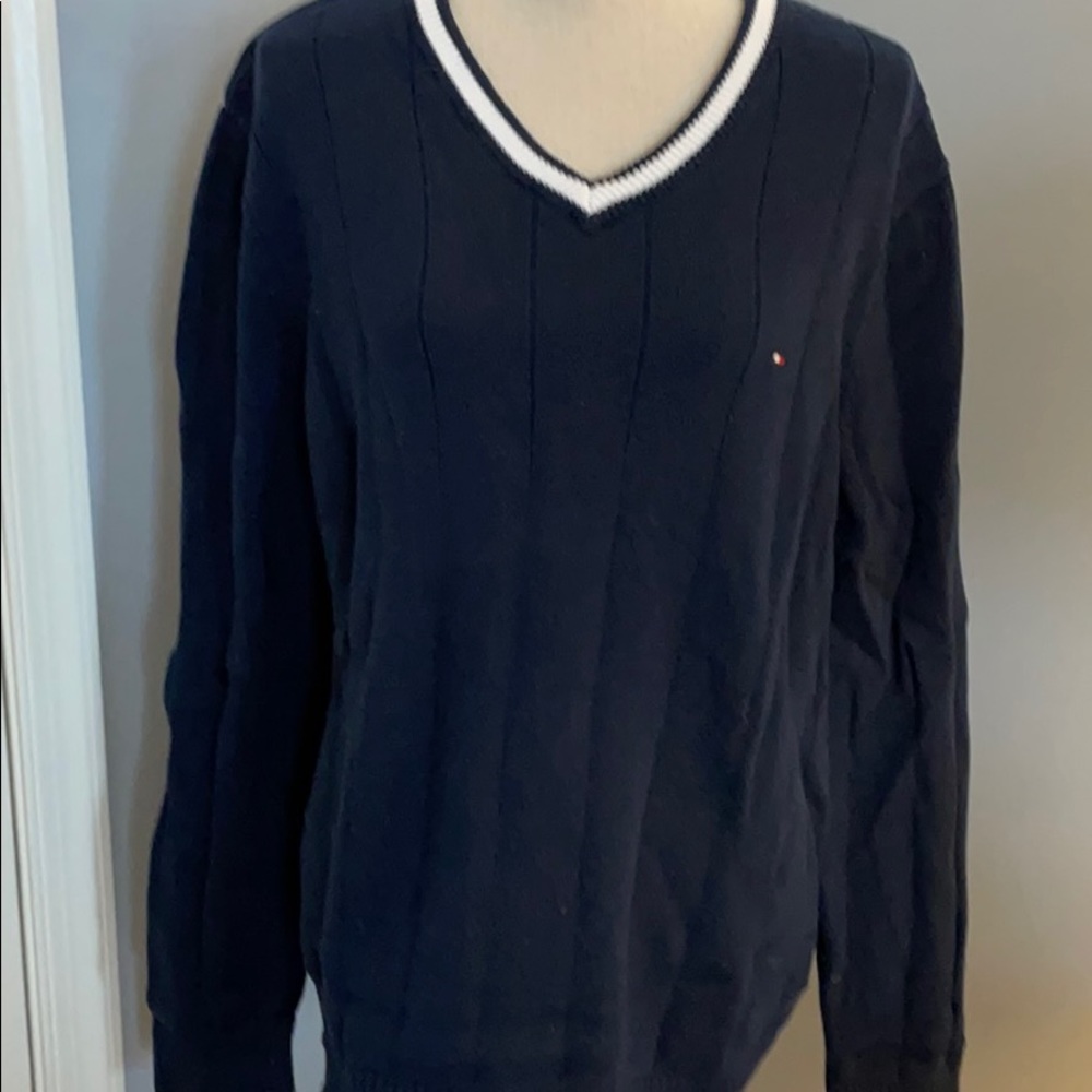 Tommy Hilfiger sweater